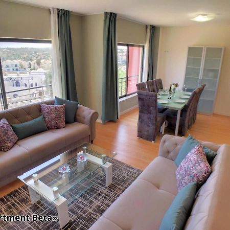 Apartment Beta - 2 Bedrooms, Private Rooftop Patio With Hot Tub, Bbq And View Ferragudo  Zewnętrze zdjęcie
