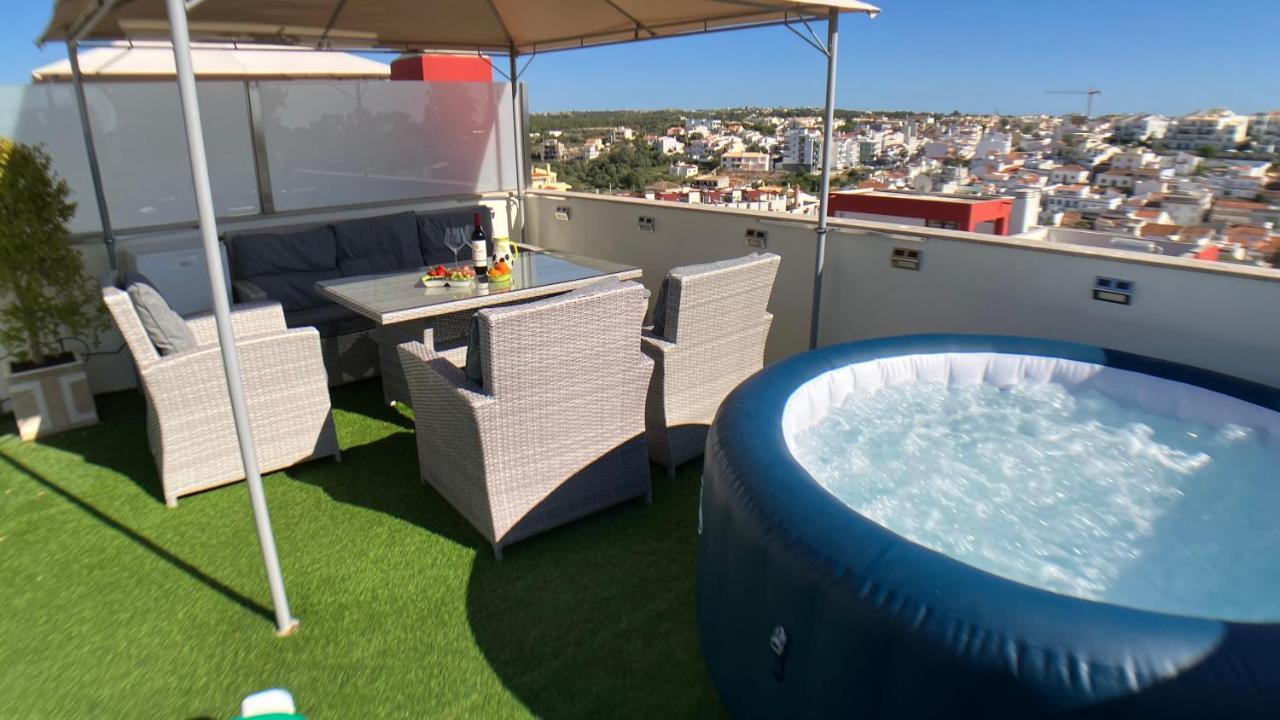 Apartment Beta - 2 Bedrooms, Private Rooftop Patio With Hot Tub, Bbq And View Ferragudo  Zewnętrze zdjęcie